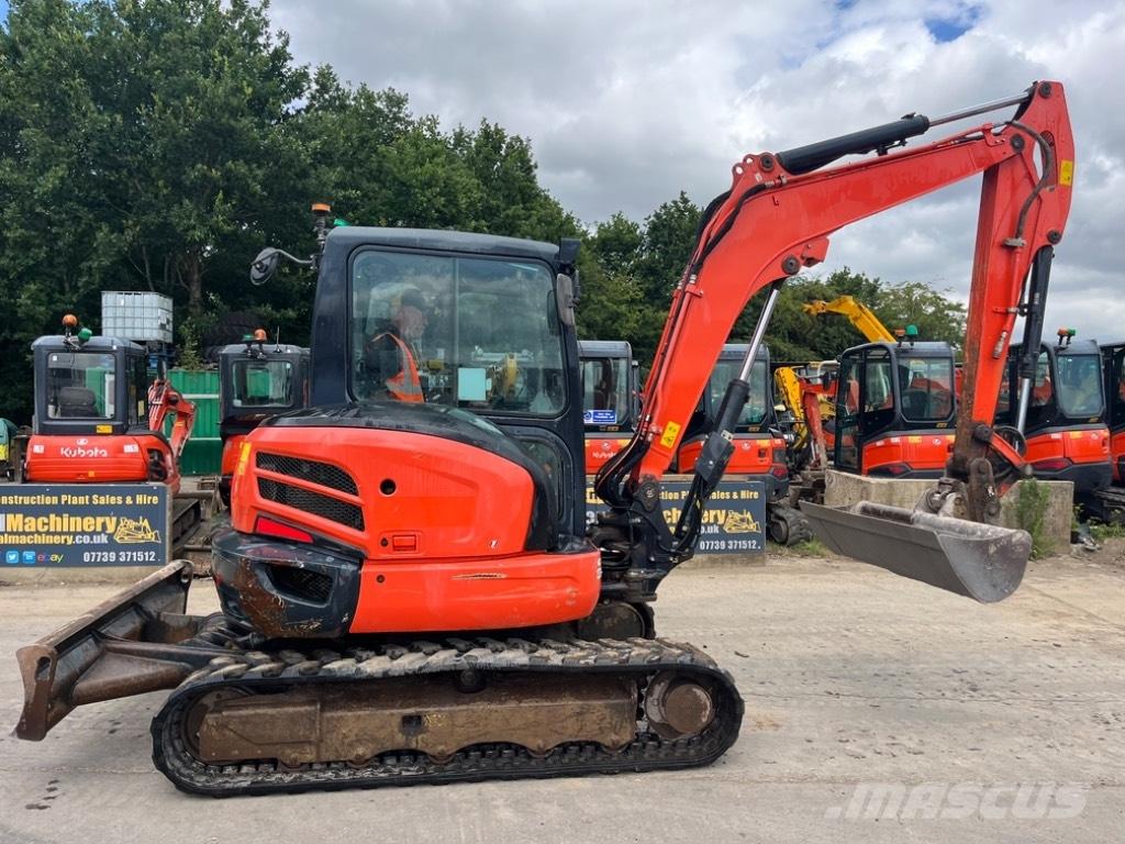 Kubota KX 057-4 ミニ油圧ショベル 7t以下（ミニユンボ・ミニディガー）