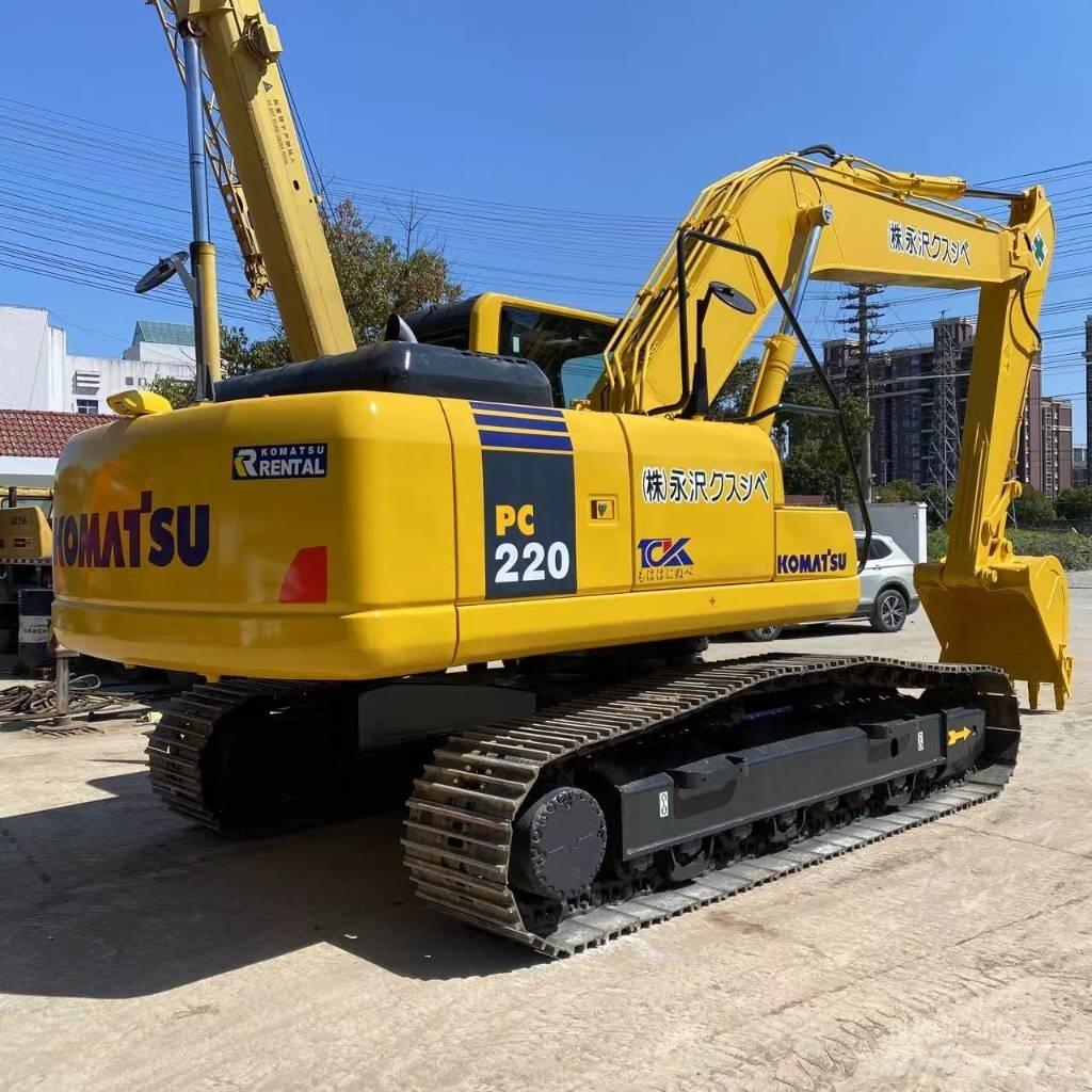 Komatsu PC 220-7 大型油圧ショベル12t以上（パワーショベル・ユンボ）