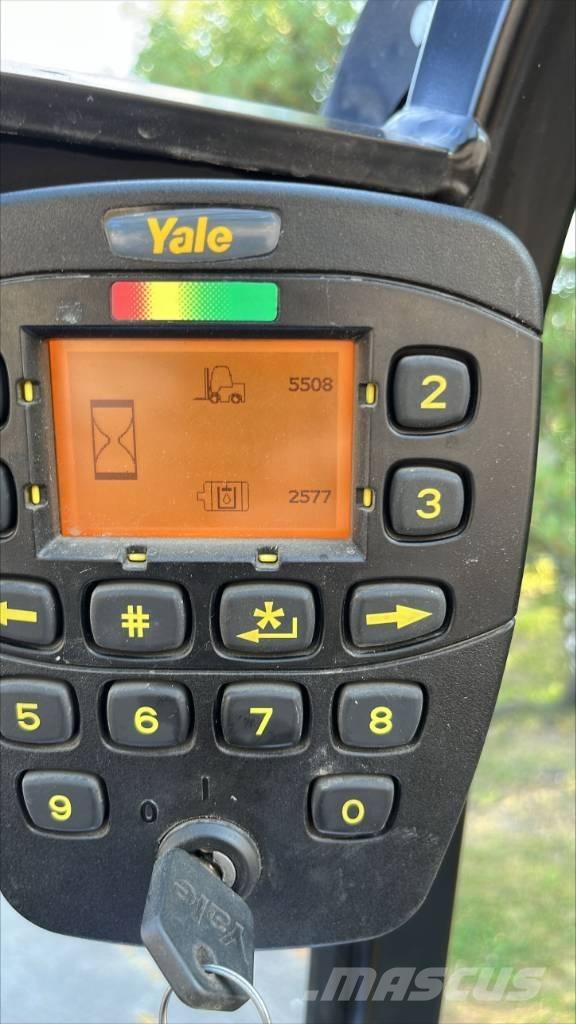 Yale ERP 16 VT バッテリーフォークリフト