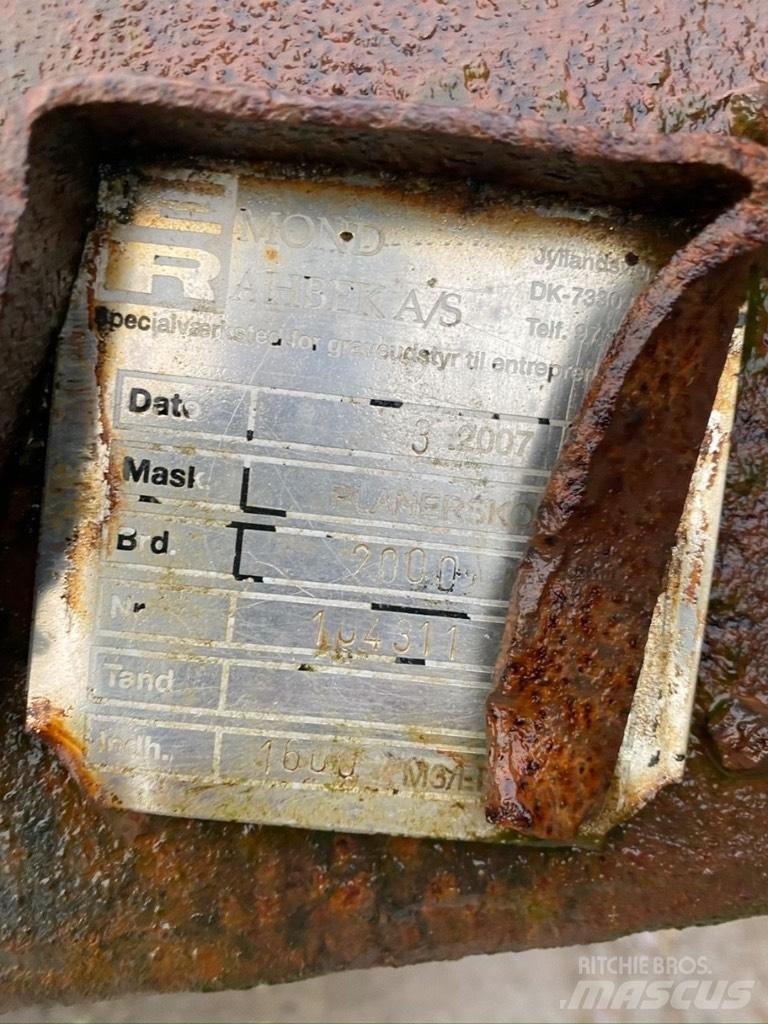  Andet Planerskovl バケット