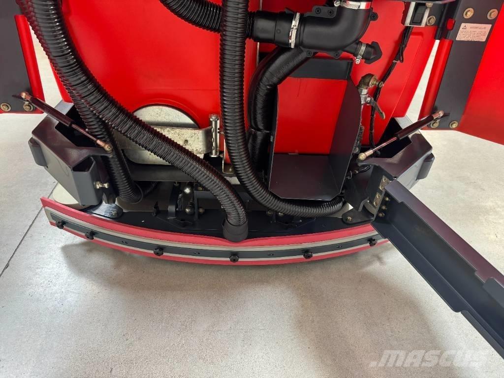 Hako B310R CL 床洗浄機（スクラバー）