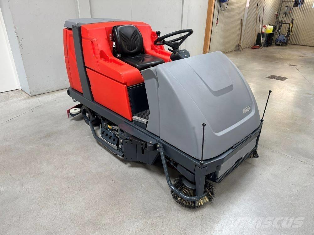 Hako B310R CL 床洗浄機（スクラバー）