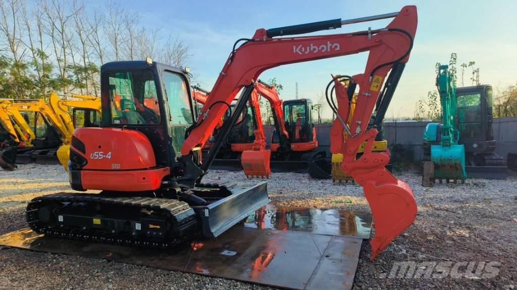 Kubota U 55-4 ミニ油圧ショベル 7t以下（ミニユンボ・ミニディガー）
