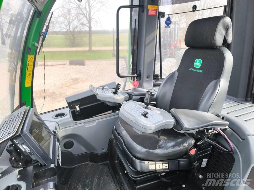 John Deere 1270E ハーベスター