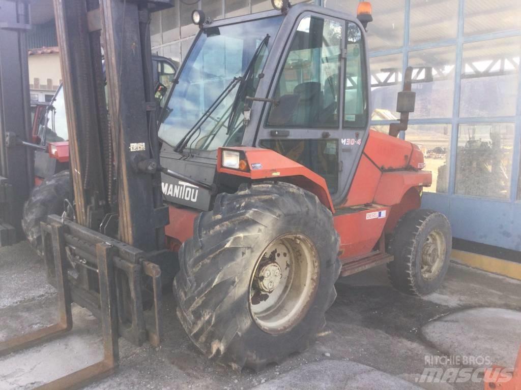 Manitou MC 30-4 ディーゼル・軽油