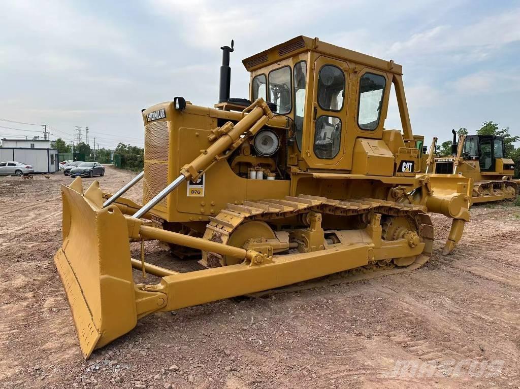CAT D 7 G ブルドーザー