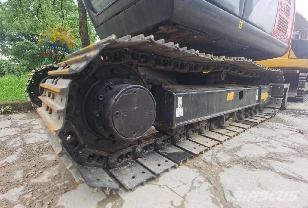 Hitachi ZX 70 中型油圧ショベル 7ｔ-12ｔ（ユンボ・パワーショベル・バックホー）