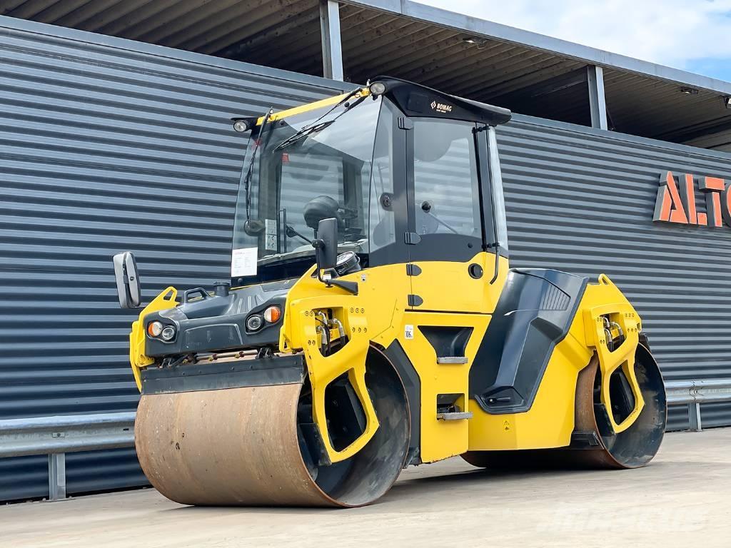 Bomag BW 151 AD-5 タンデムローラ