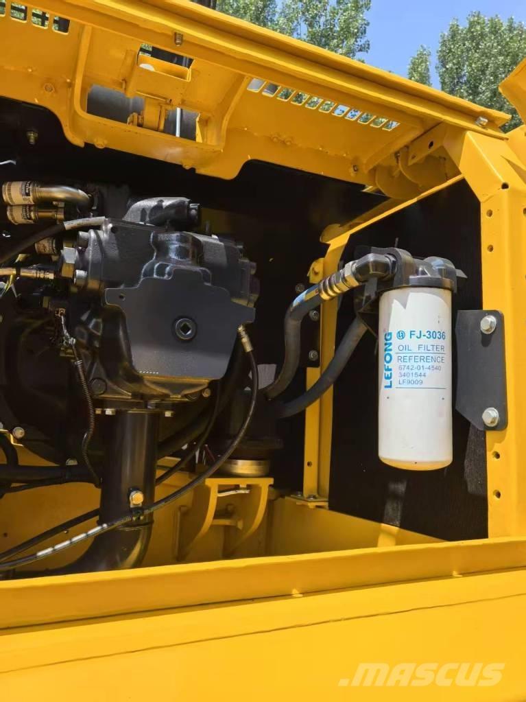 Komatsu PC 300 大型油圧ショベル12t以上（パワーショベル・ユンボ）