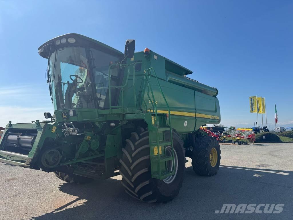 John Deere S 690 コンバイン