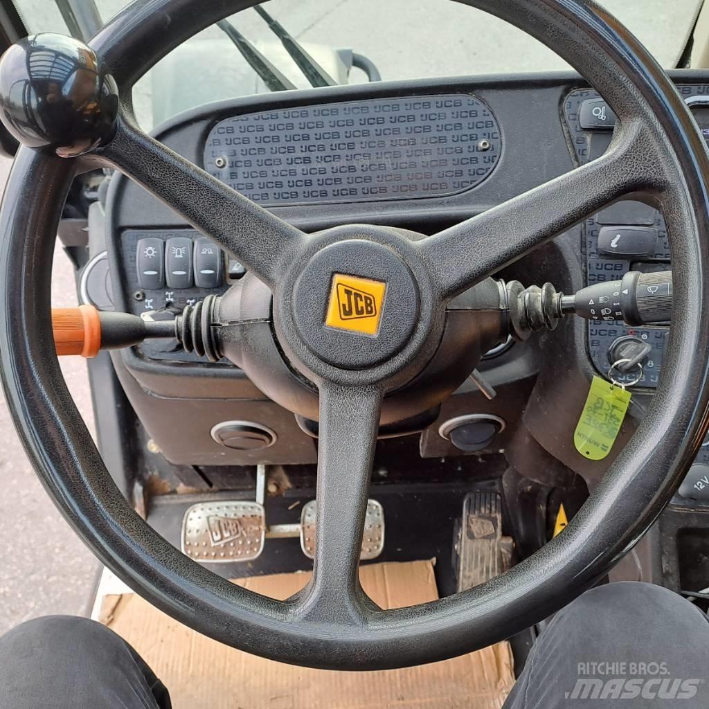 JCB 550-80 AGRIPLUS テレスコーピックハンドラー