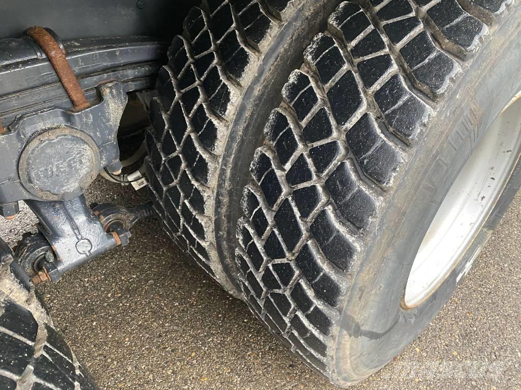 Iveco AD 410 T51 ダンプ