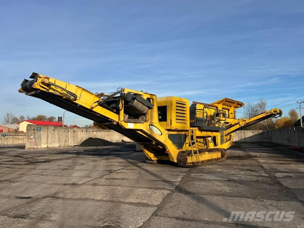 Keestrack Cruiser 自走式クラッシャー