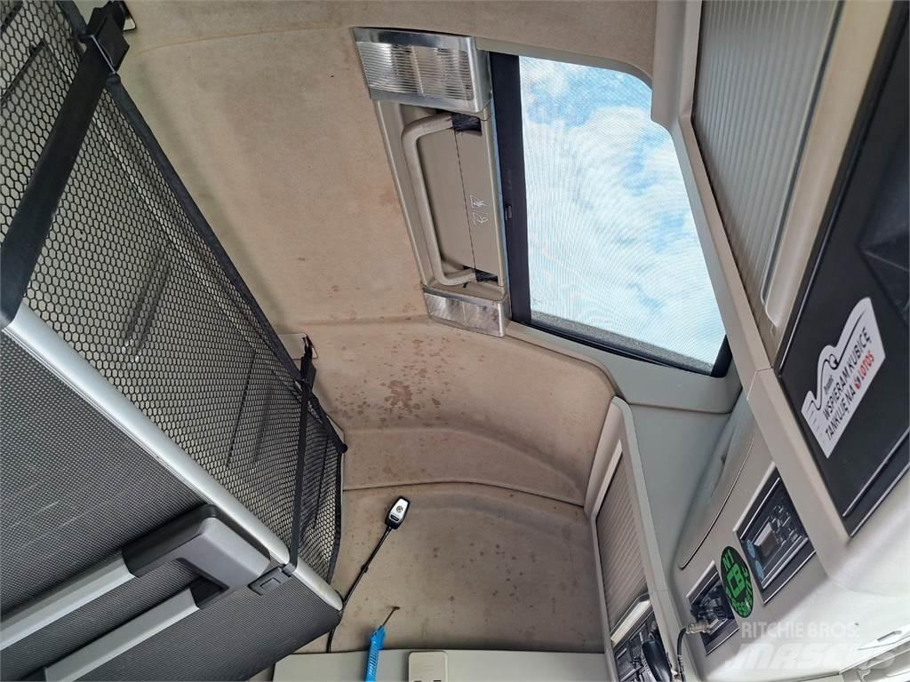 Volvo FH 460 中古トラクターヘッド | トレーラーヘッド