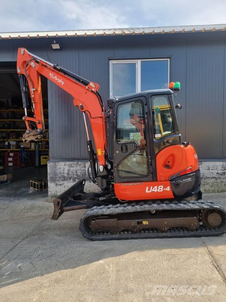 Kubota U48 ミニ油圧ショベル 7t以下（ミニユンボ・ミニディガー）