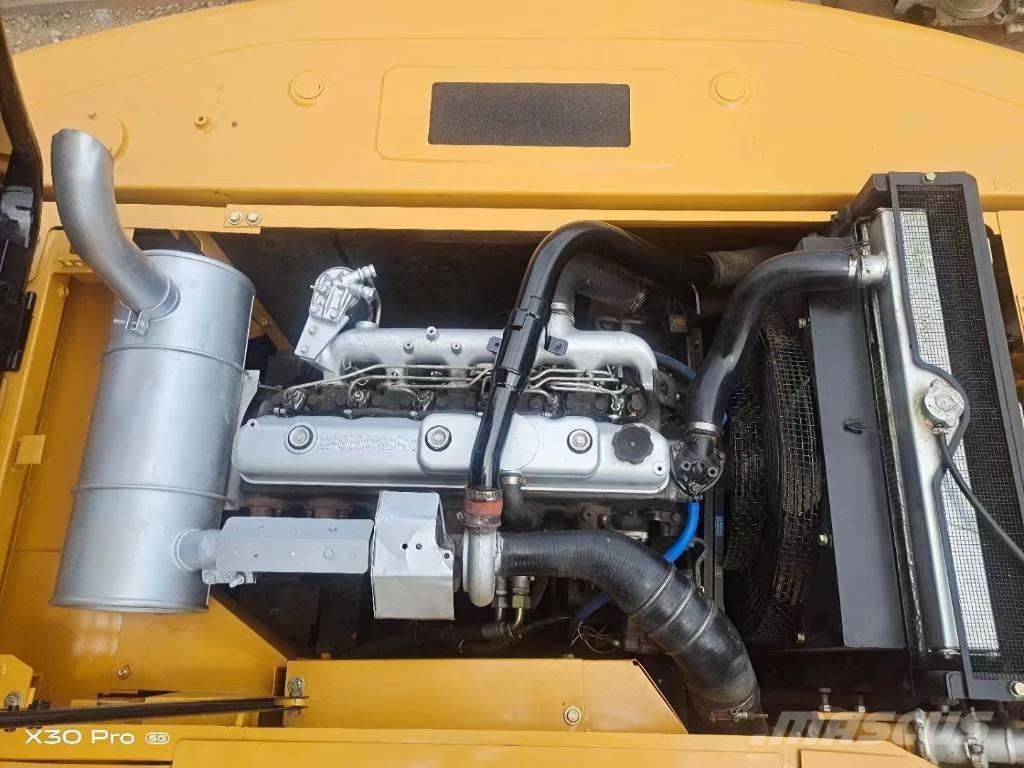 Sany SY215-9 大型油圧ショベル12t以上（パワーショベル・ユンボ）