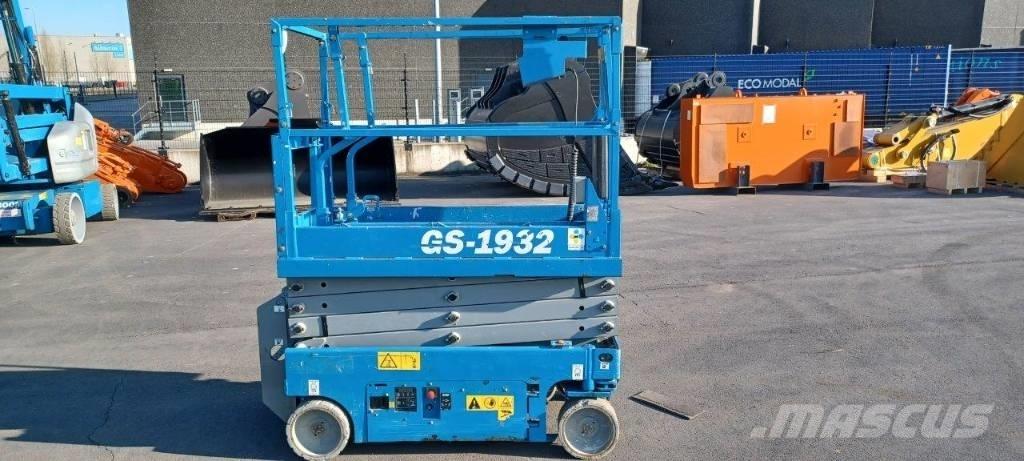 GENIE GS1932 シザースリフト