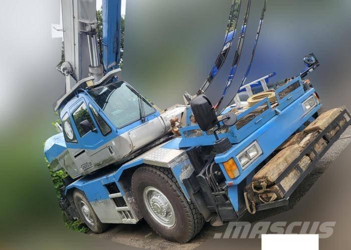Tadano TR 250 M-6 ラフテレーンクレーン