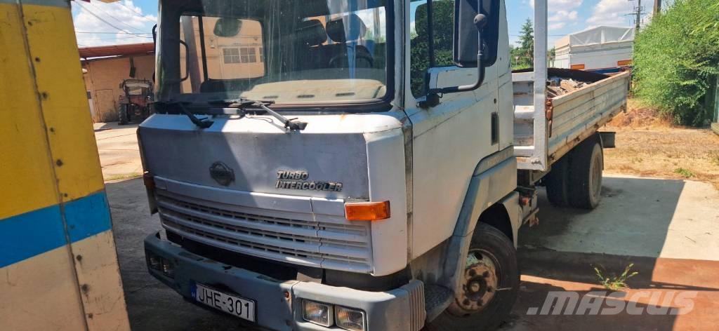 Nissan ECO T 135 ダンプ