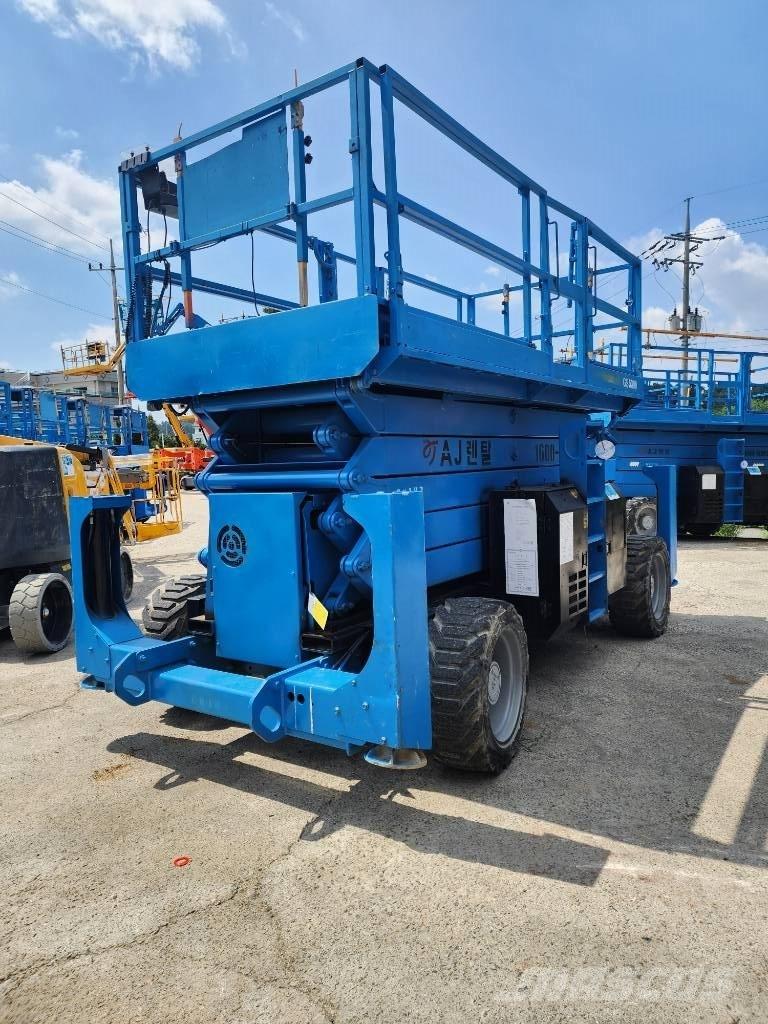 Genie GS 5390 RT シザースリフト