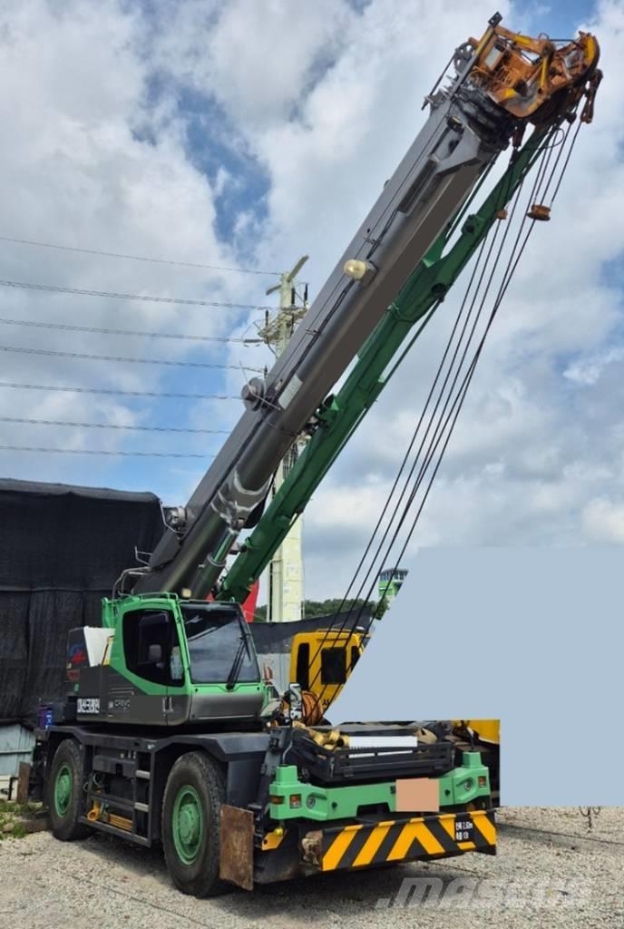 Tadano GR-250N-4 オールテレーンクレーン