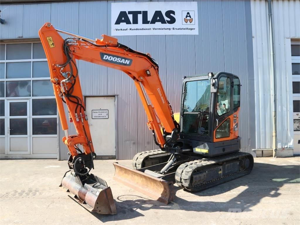 Doosan DX63-3 ミニ油圧ショベル 7t以下（ミニユンボ・ミニディガー）