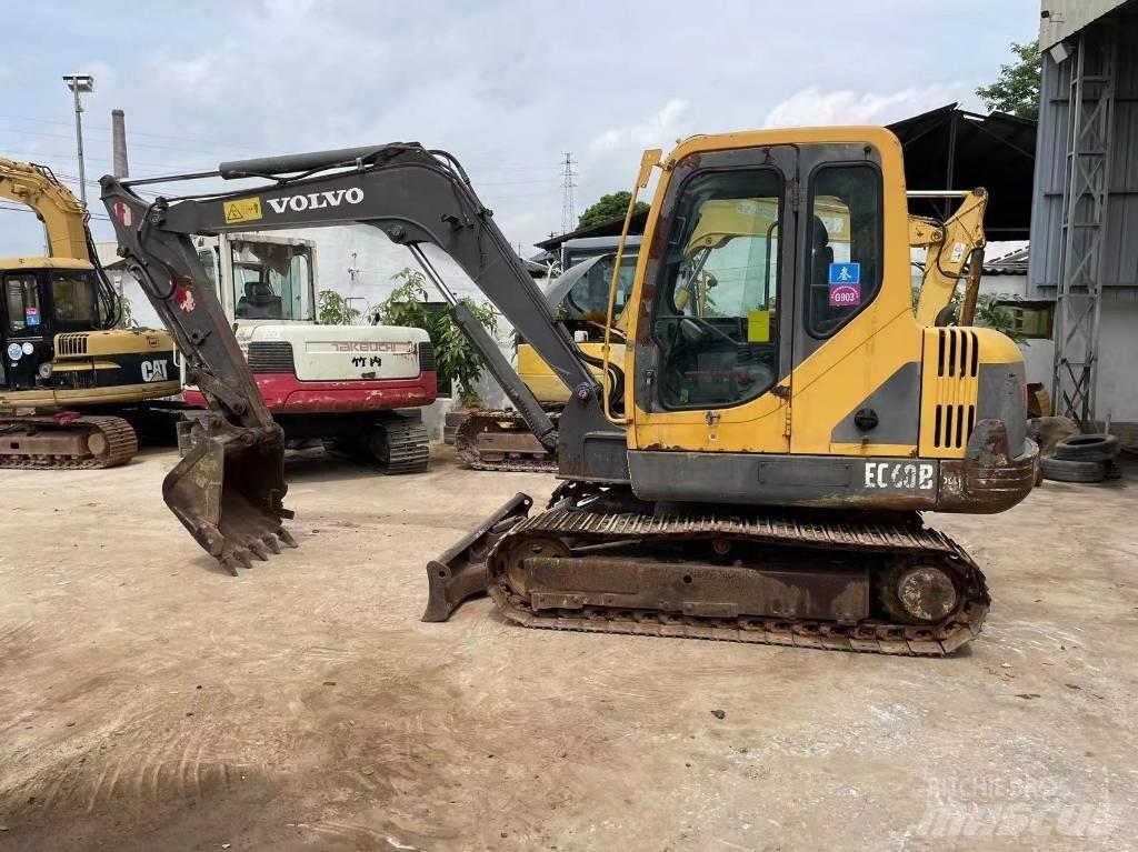 Volvo EC 55 B ミニ油圧ショベル 7t以下（ミニユンボ・ミニディガー）