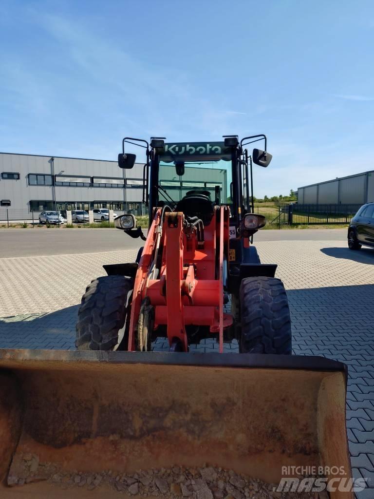 Kubota R 082 ホイールローダー・タイヤショベル
