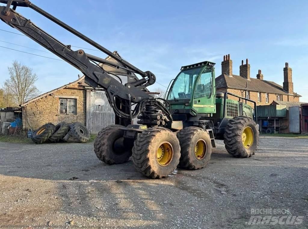 John Deere 1470 D ハーベスター