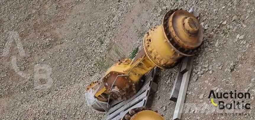 Volvo L 180 E アクスル