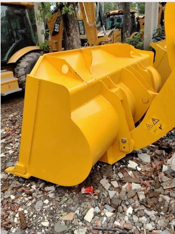 Komatsu WA 320-5 ホイールローダー・タイヤショベル