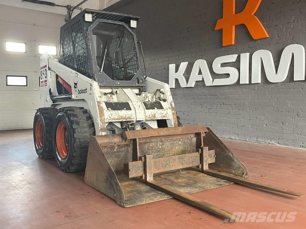 Bobcat 853 スキッドステアローダー