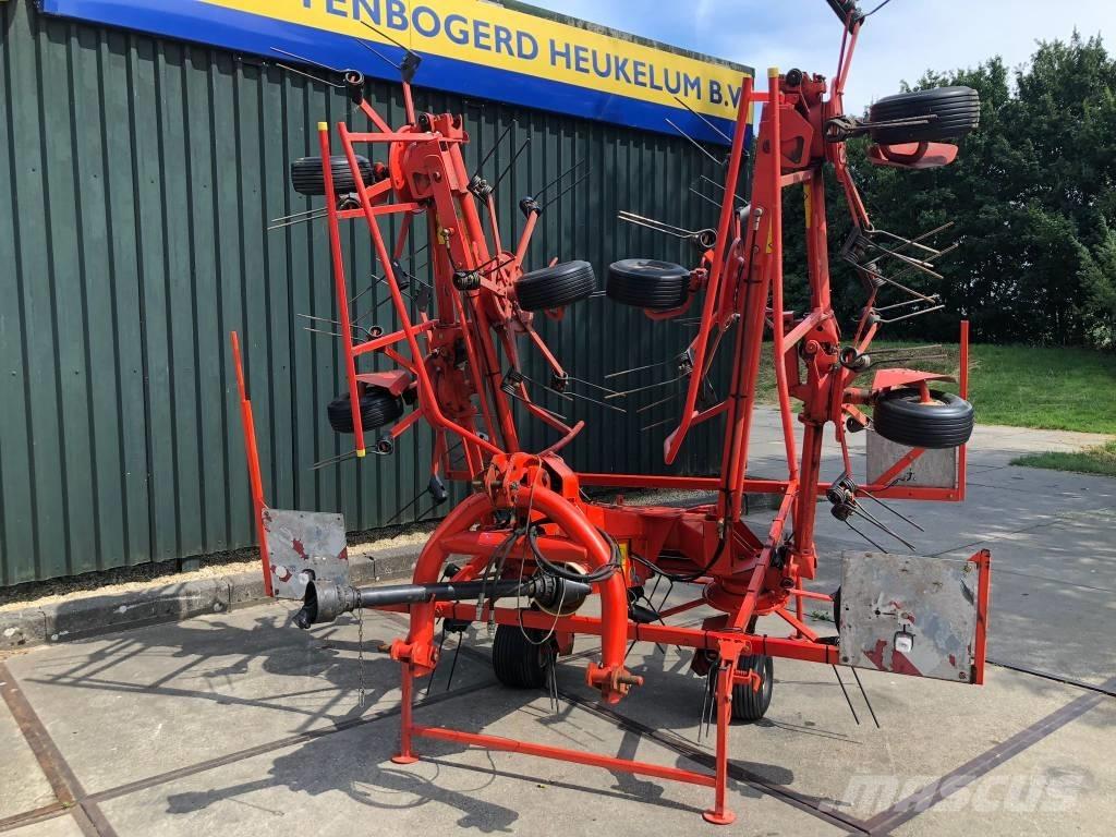 Kuhn GF 8501 M H テッダー・テッダーレーキ