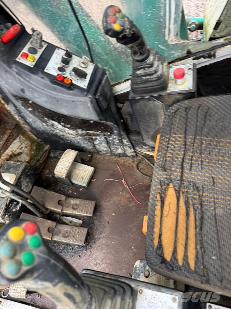 Casagrande B80 クローラドリル