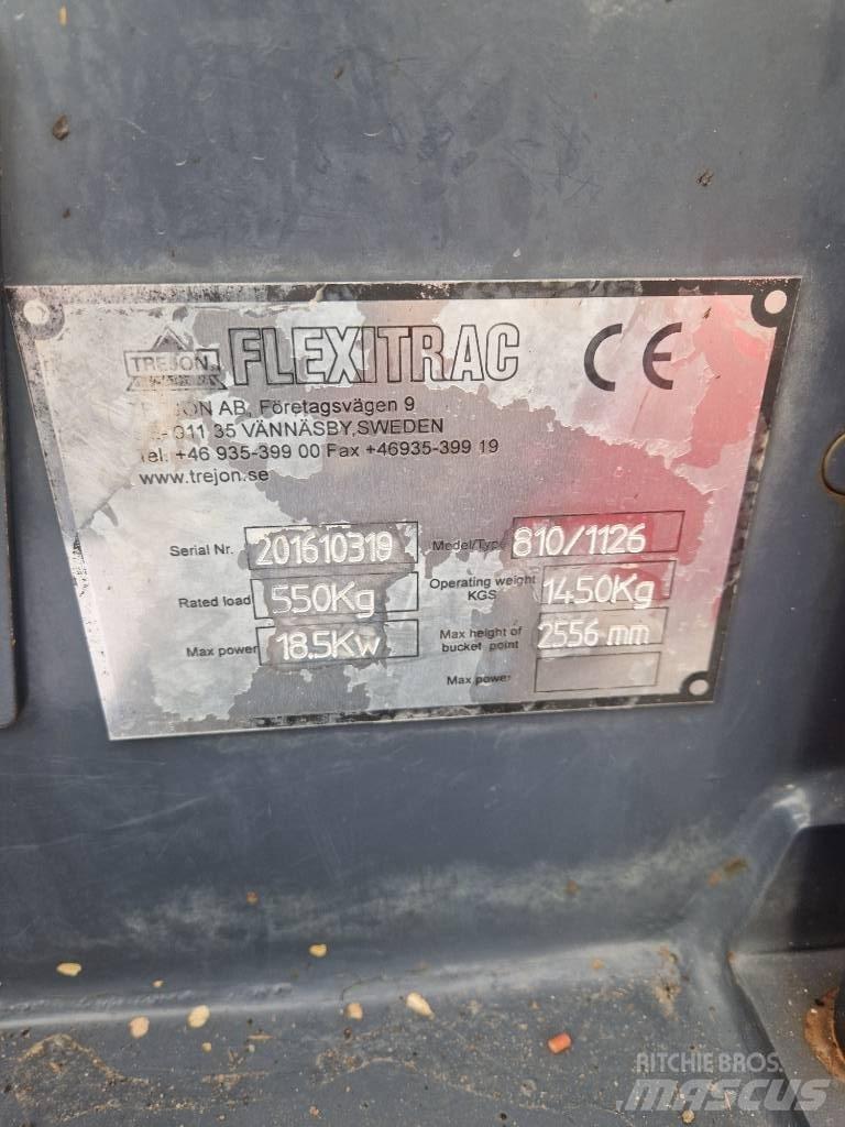 Flexitrac 1126 LRF 多目的ローダー