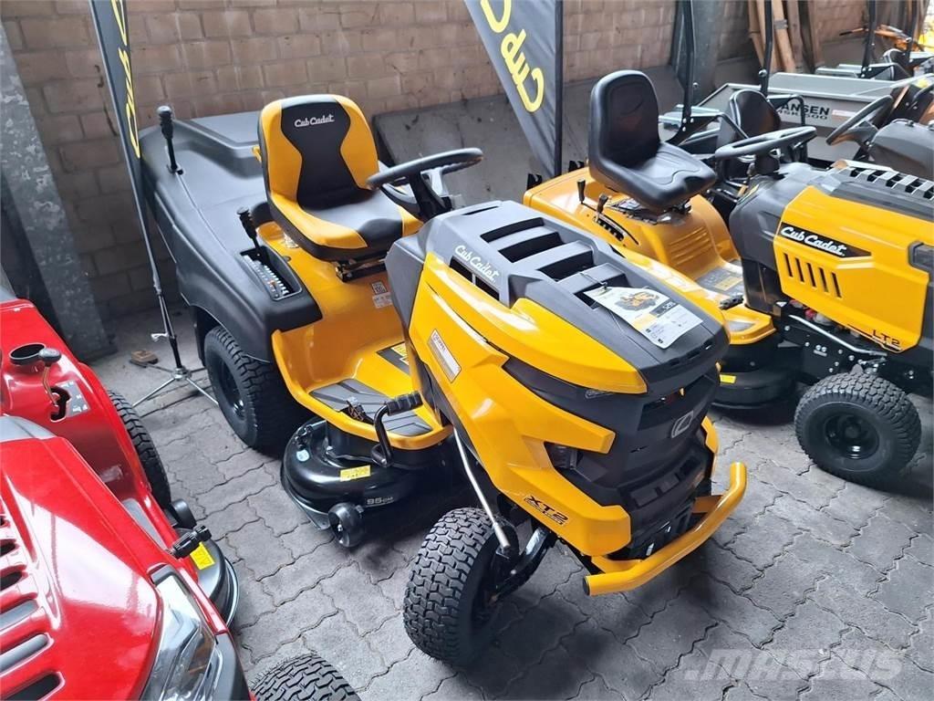 Cub Cadet XT2 PR95 グリーンモア/芝刈り機