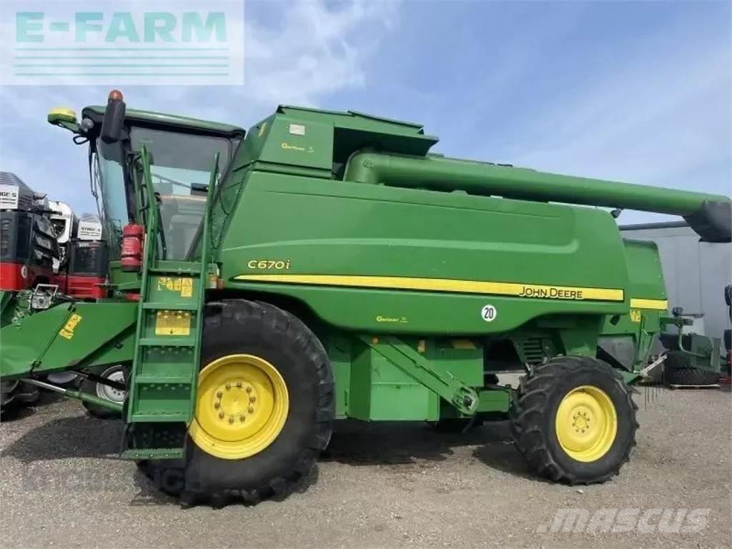 John Deere c670i コンバイン