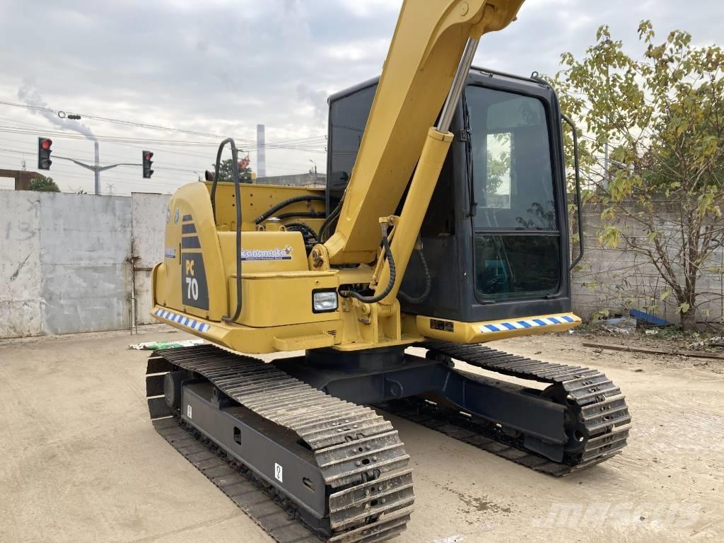Komatsu PC 70-8 大型油圧ショベル12t以上（パワーショベル・ユンボ）