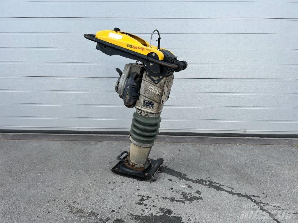 Wacker BS60 Stamp タンパ/転圧バイブレータ
