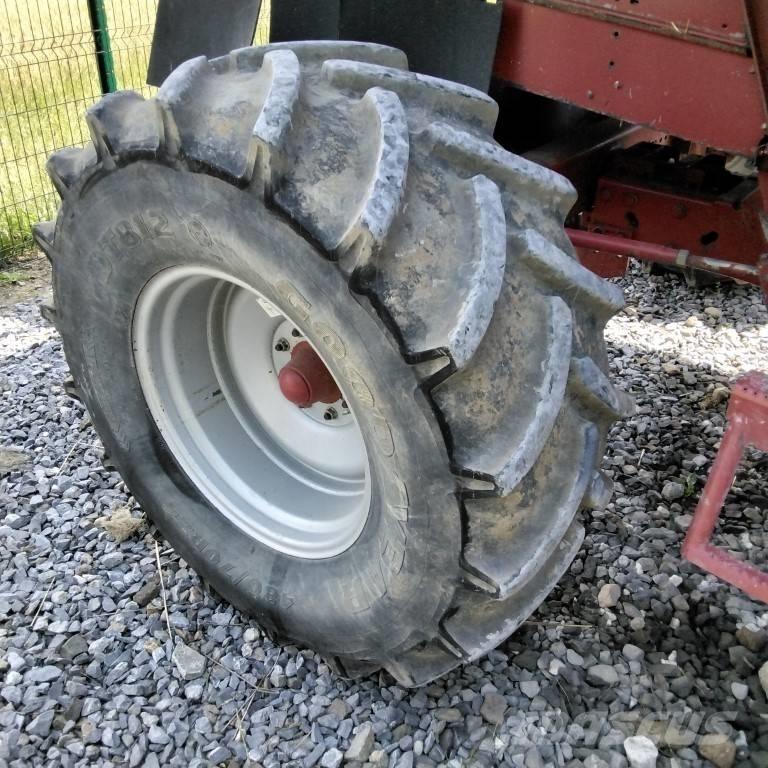 Case IH 2366E コンバイン