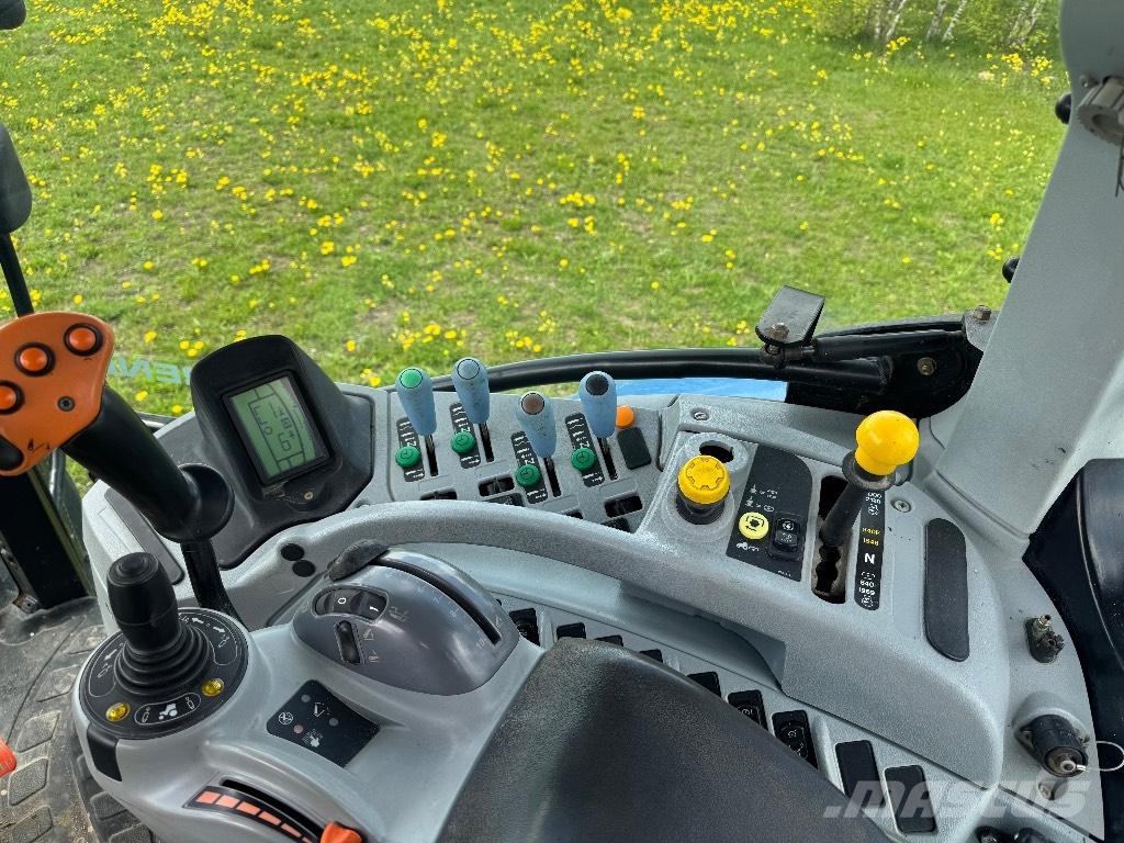 New Holland T 6070 トラクター