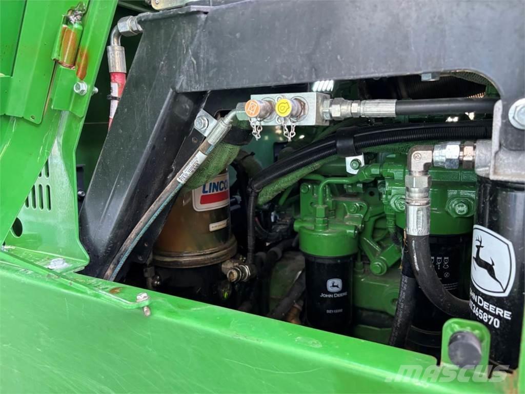 John Deere 1210 G フォワーダー