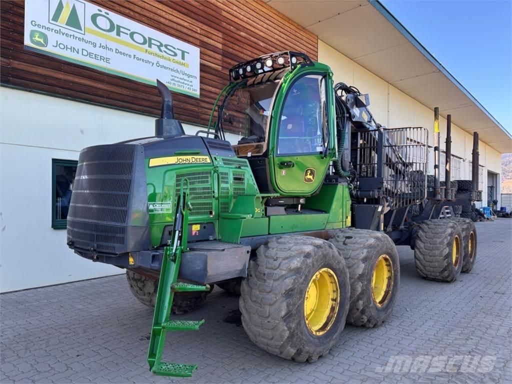 John Deere 1210 G フォワーダー