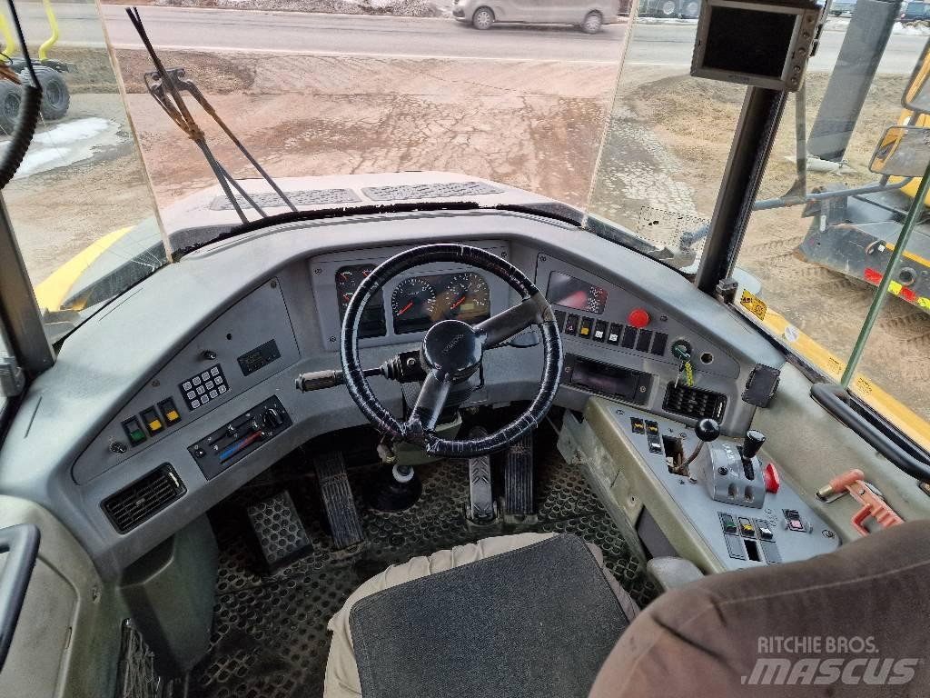 Volvo A 40 D アーティキュレート式ダンプトラック