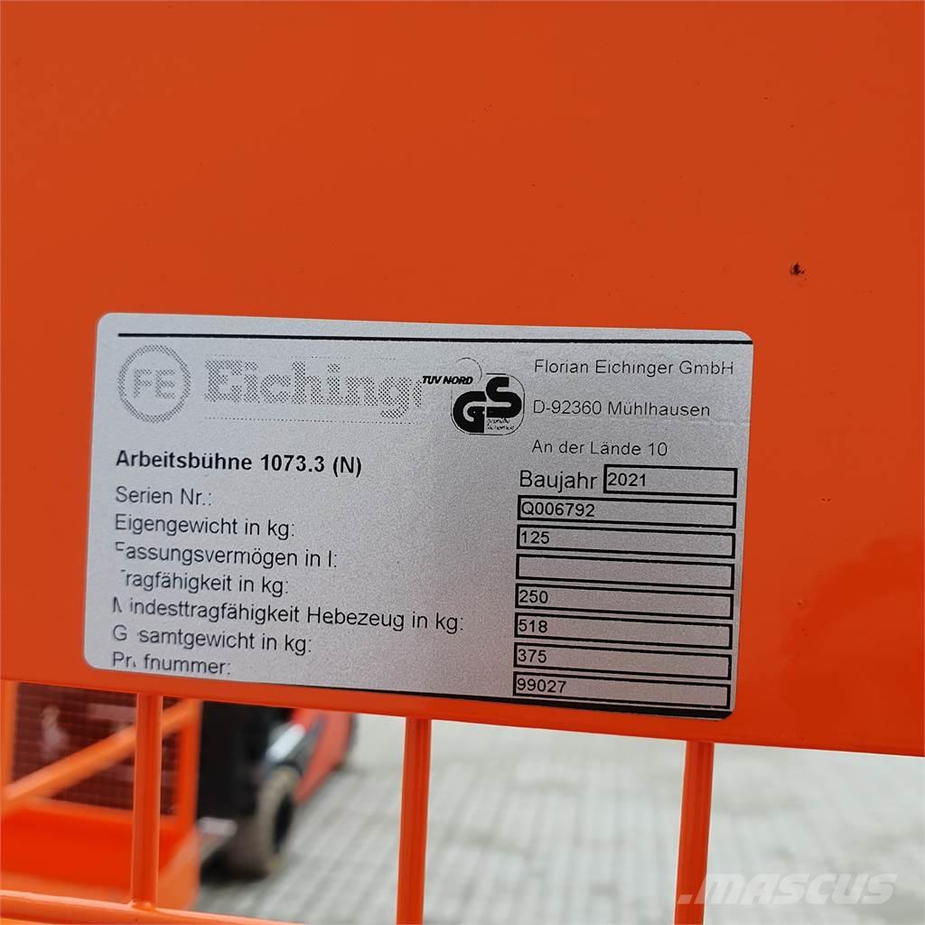 Eichinger 107.3 高所作業台付トレーラー