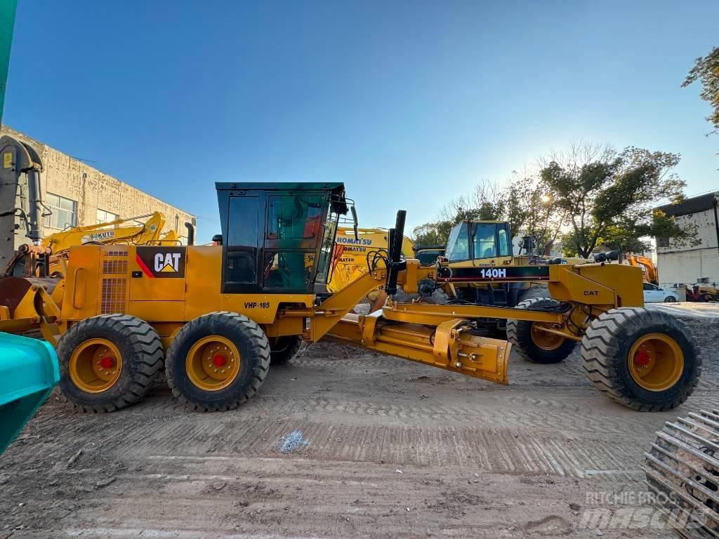 CAT 140 H モーターグレーダー