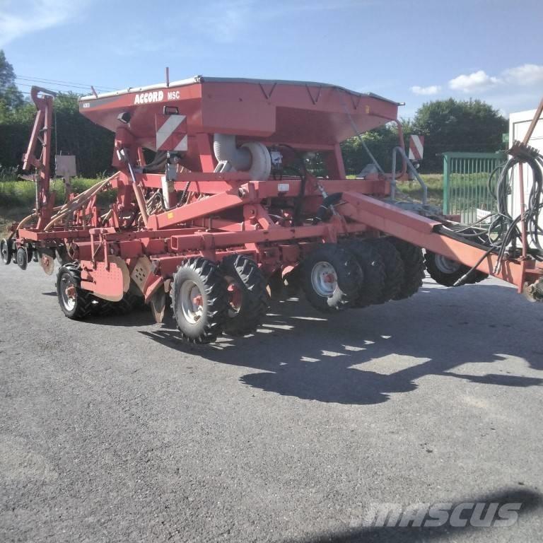 Kverneland MSC 400 ドリル