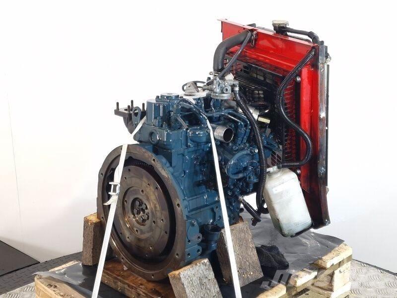 Kubota D722 エンジン