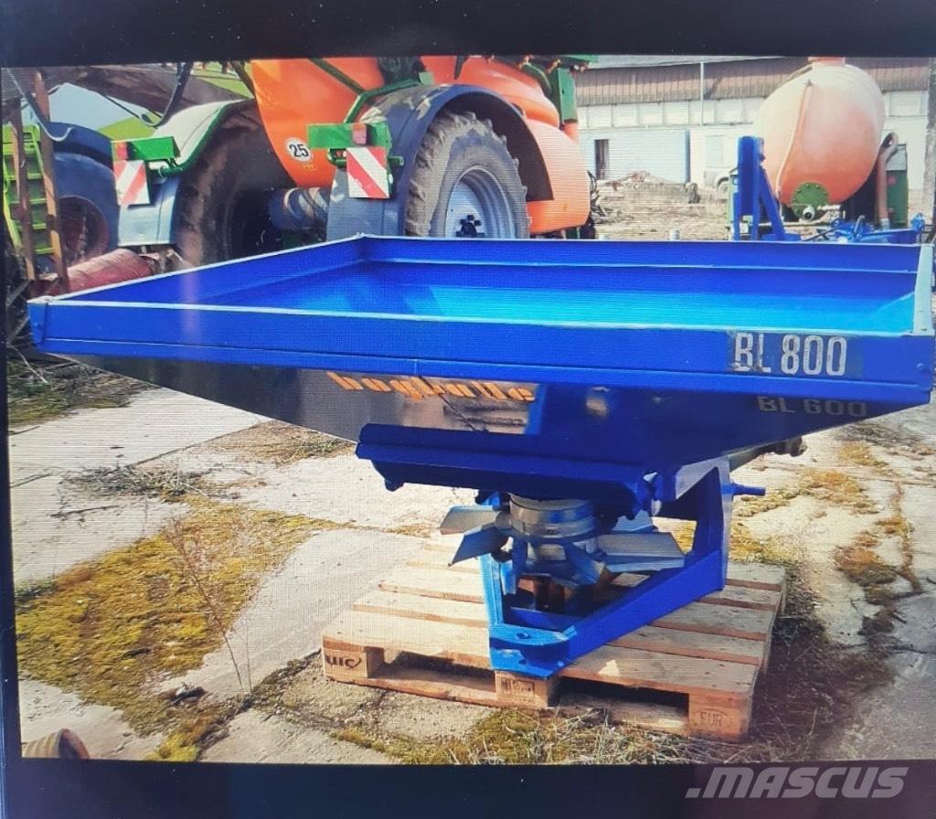 Bogballe 800 ミネラル散布機