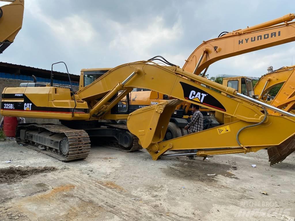 CAT 325 B L 大型油圧ショベル12t以上（パワーショベル・ユンボ）